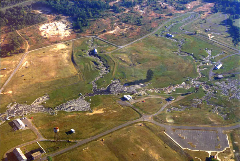 Mississippi Basin Model — historic photo